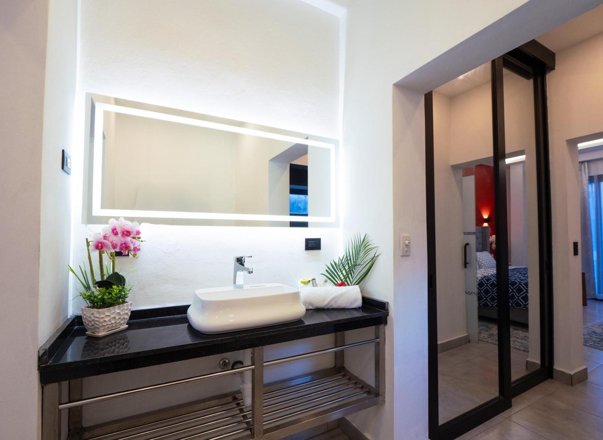 Instyle Residences At Rizz Suites Sosúa Eksteriør billede